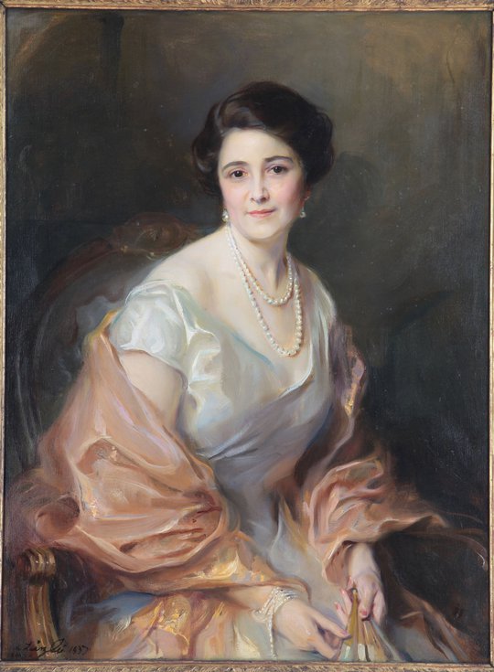 Retrato de Doña Elizabeth G. de Hirsch Retrato de Doña Elizabeth G. de Hirsch
